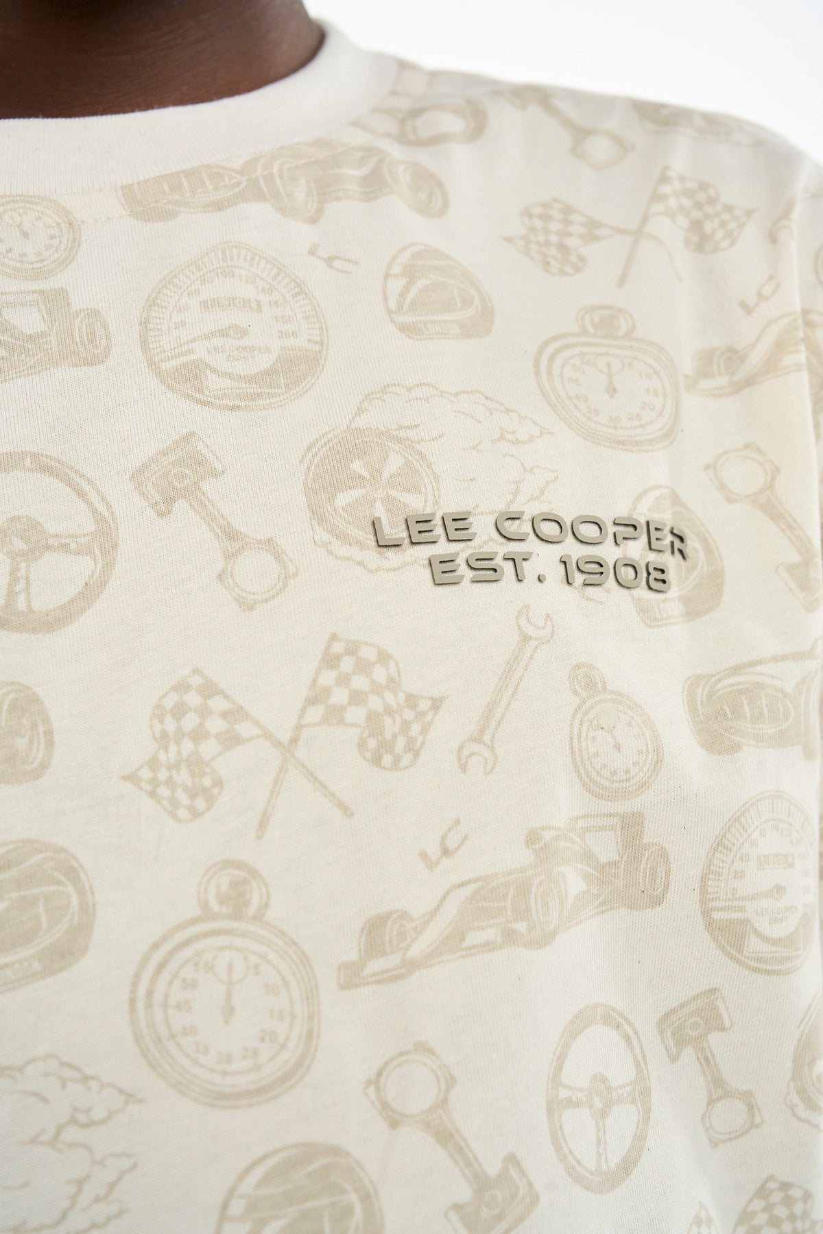 Beige Lee Cooper Zola boys' T-shirt with short sleeves and logo print, casual kids' T-shirt for boys.