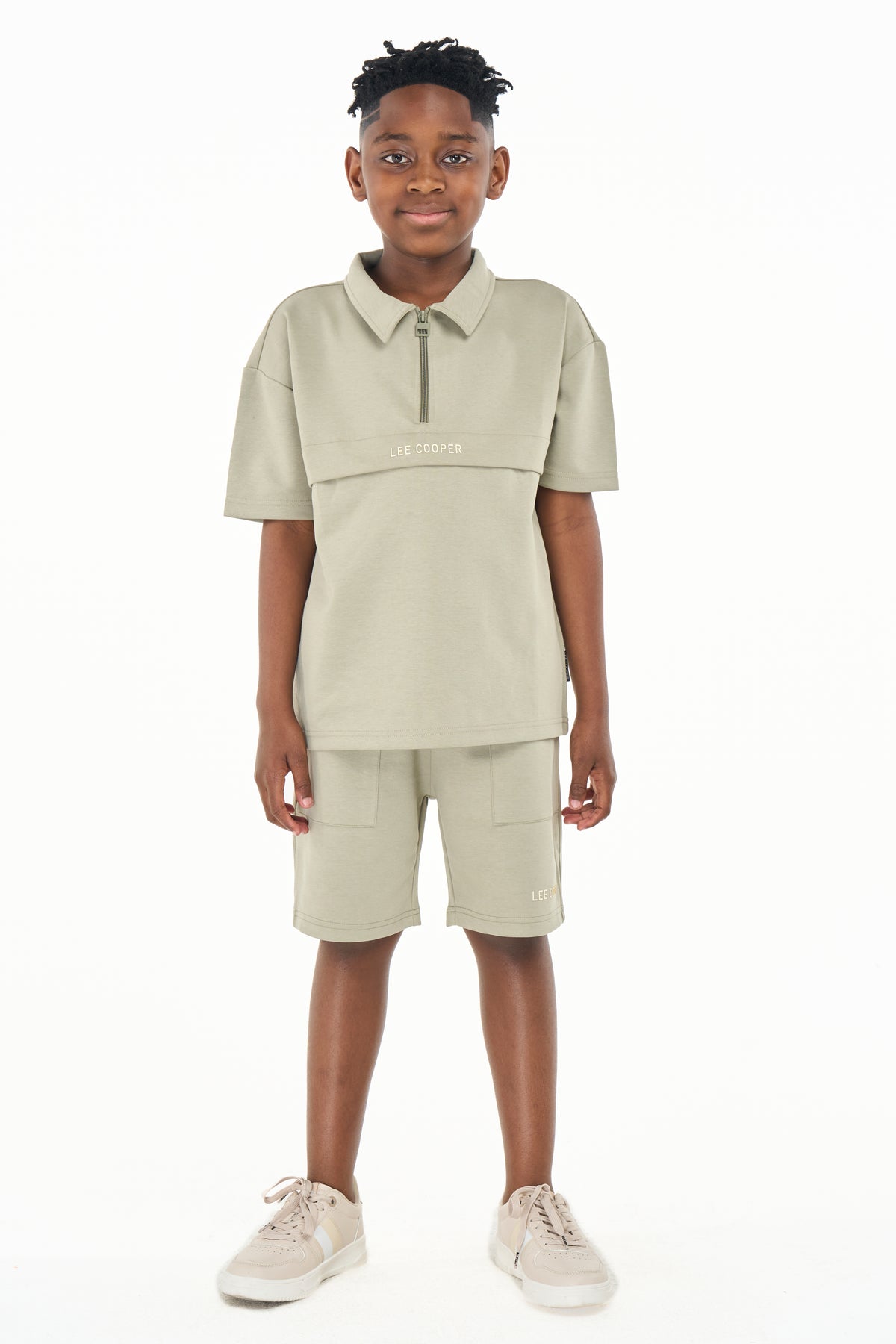Green Lee Cooper Max boys' shorts, casual Bermuda style, with elastic waistband and pockets, suitable for kids' everyday wear.