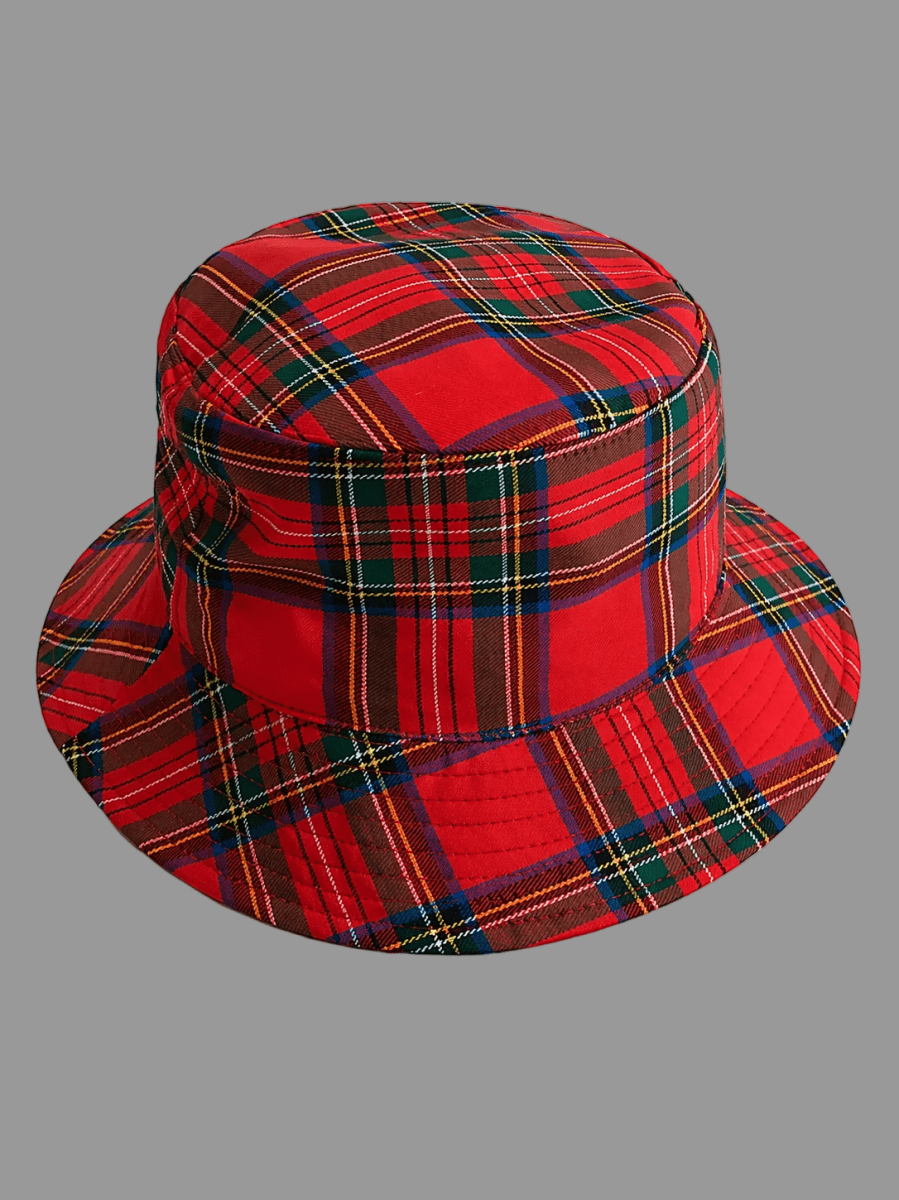 AERO Aero Sport Hat SH222 in red tartan, men's headwear with a sporty design and adjustable fit, featuring a classic tartan pattern.