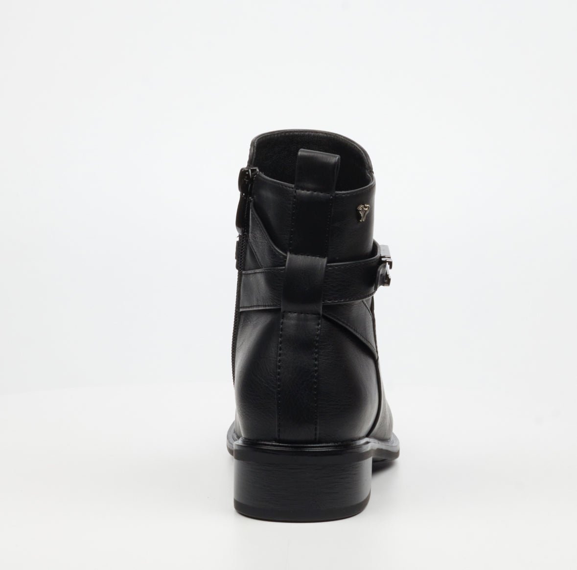 Black Butterfly Feet HUDA 23 ankle boots for women, featuring stylish butterfly detail and sleek design.