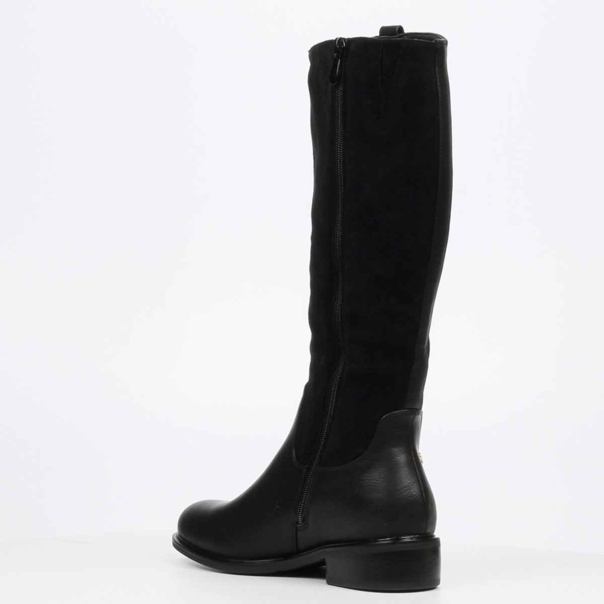 Black Butterfly Feet HUDA 18 long women's boots with a sleek, knee-high design and pointed toe.