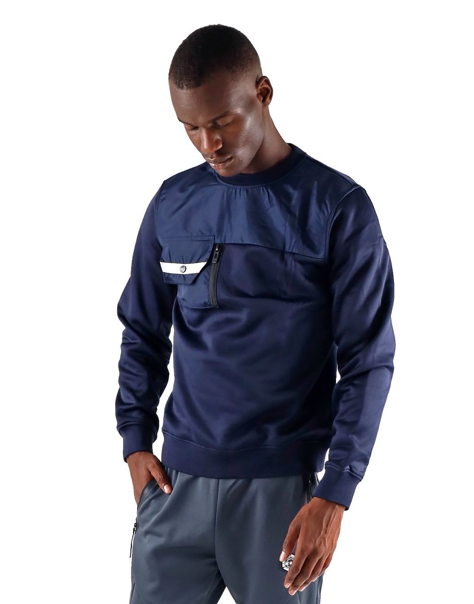 Klevas Foska men's navy pullover sweater made of soft knit fabric, featuring a classic round neckline and long sleeves.