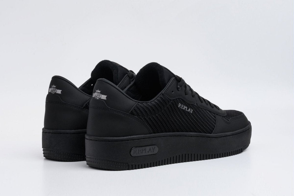 Replay Epic High M Sa 3 Black men's sneakers with black leather and stylish design, featuring laces and sporty silhouette.