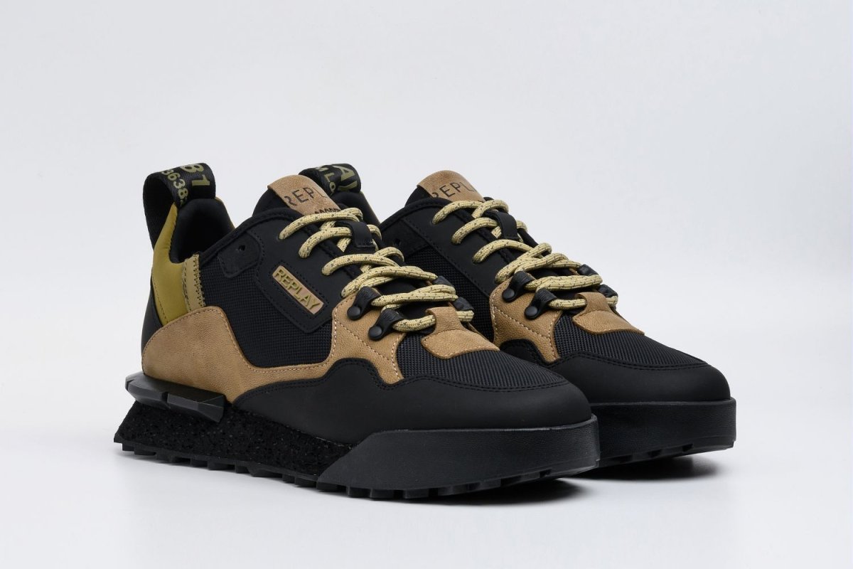 Replay Field Speed 25 Sa men's sneakers in black and khaki with sporty design and durable material.