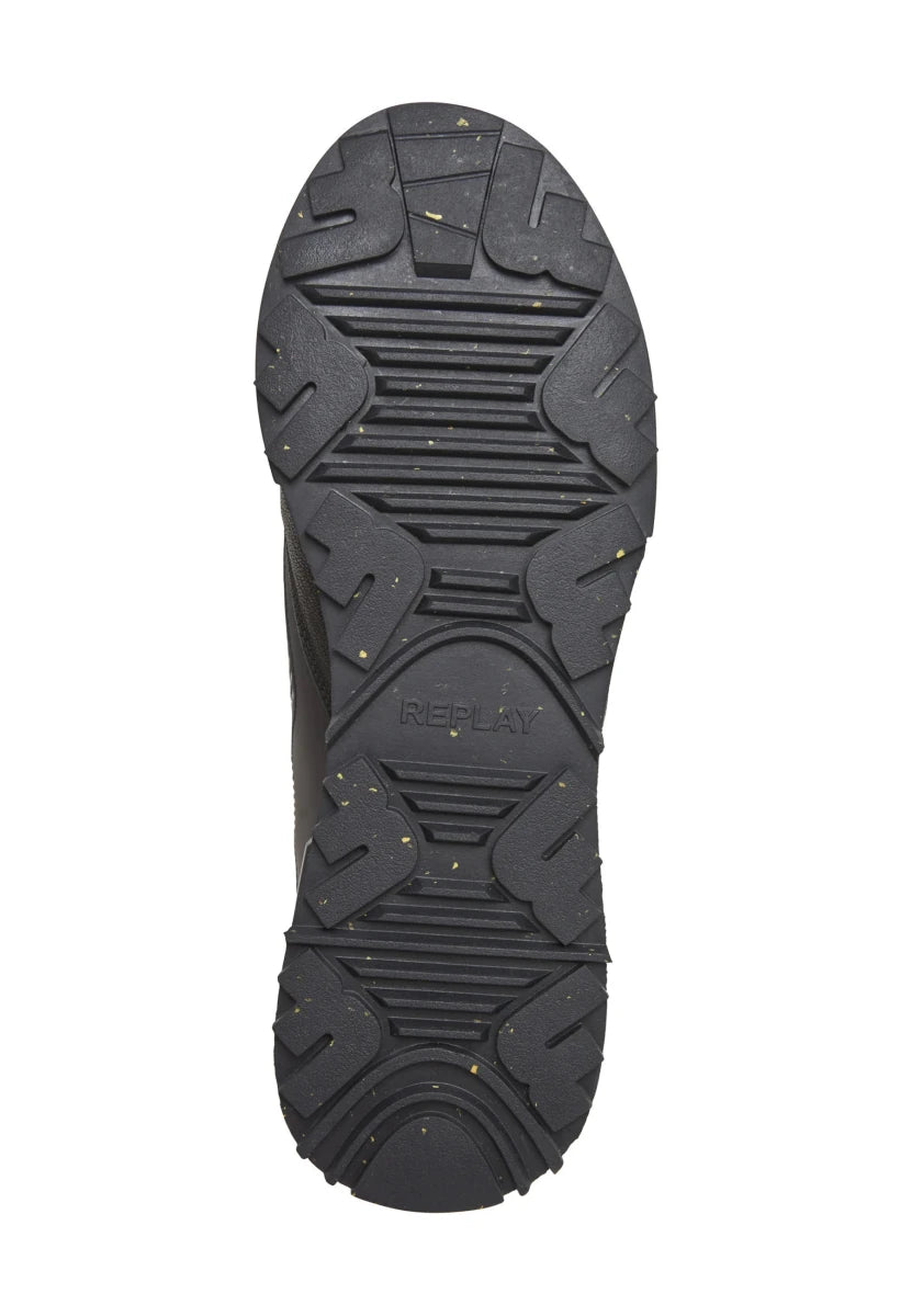 Replay Field Speed Grid 26 men's sneakers in black and yellow with a sporty design and grid pattern outsole.