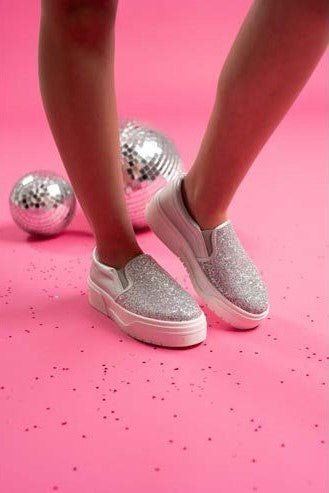 Soviet-Style Vintage Fashion Collection - Shazem