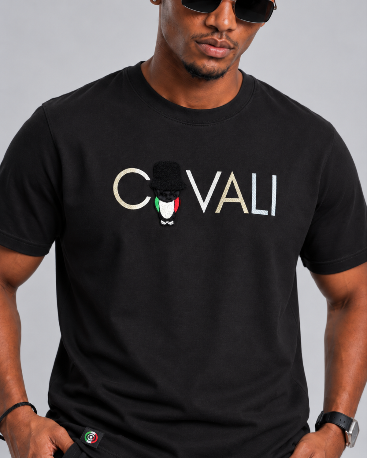 Black Covali Tipo Milan men's T-shirt with a classic fit, featuring a round neckline and short sleeves, displayed on a plain background.