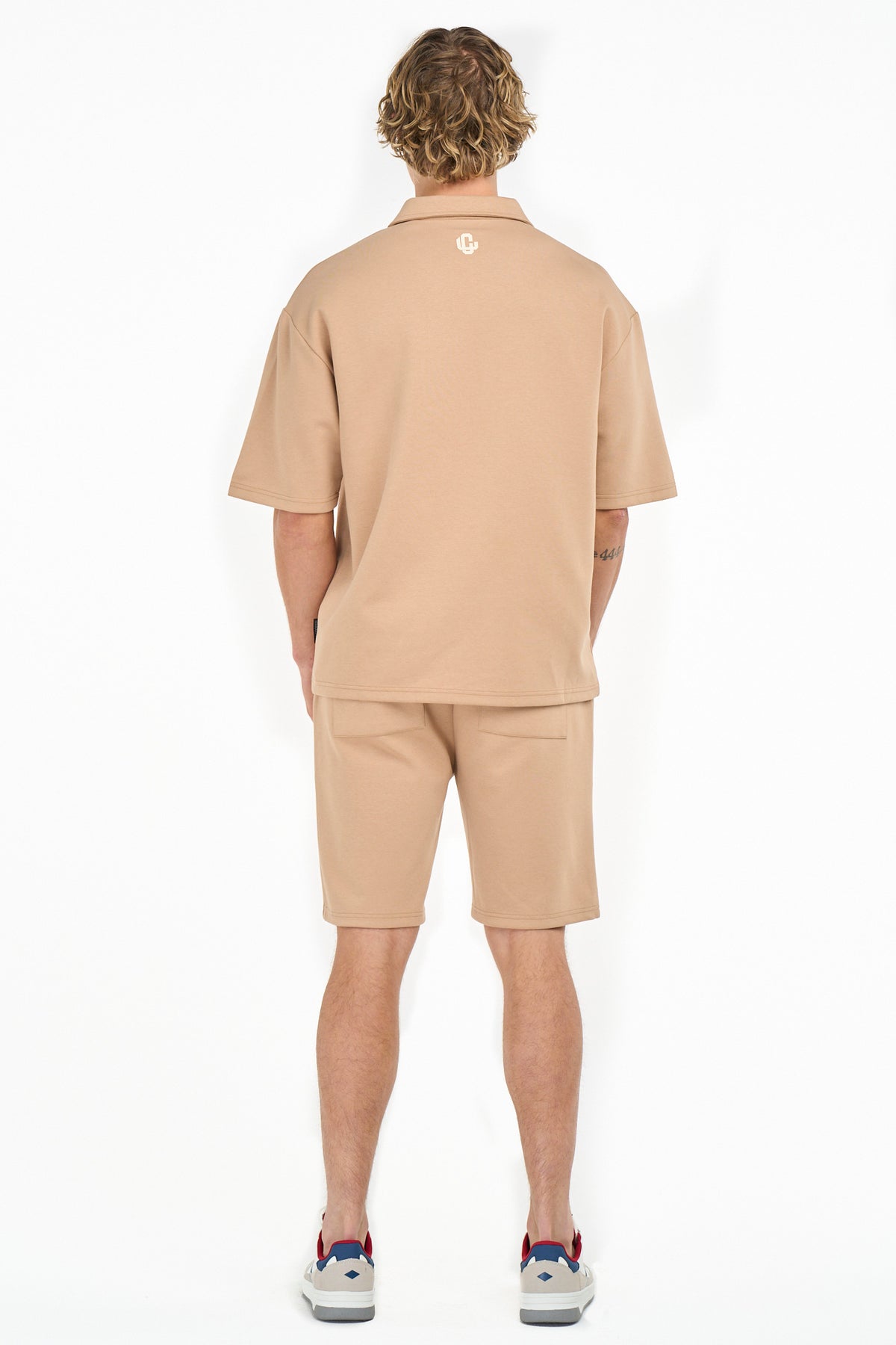 Brown Lee Cooper Max men's shorts, casual bermuda style with pockets, displayed on a neutral background.