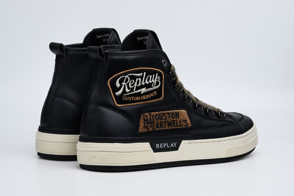Replay Raily Custom Black men's sneakers featuring sleek black leather and stylish design, displayed on a plain background.