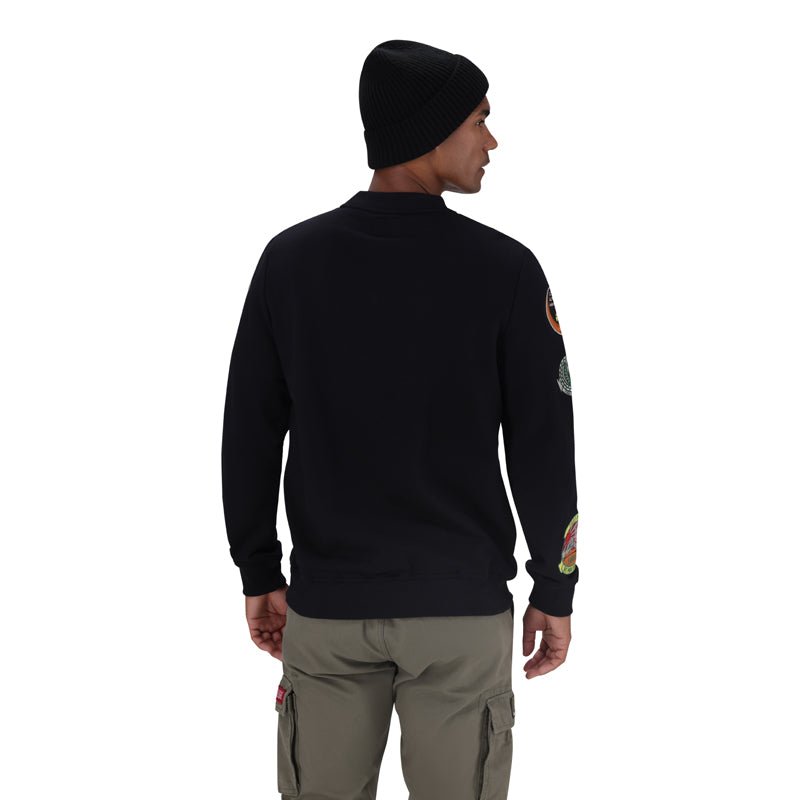 Black Alpha Flying 59 crew sweatshirt for men, featuring a comfortable fit and classic crewneck design.