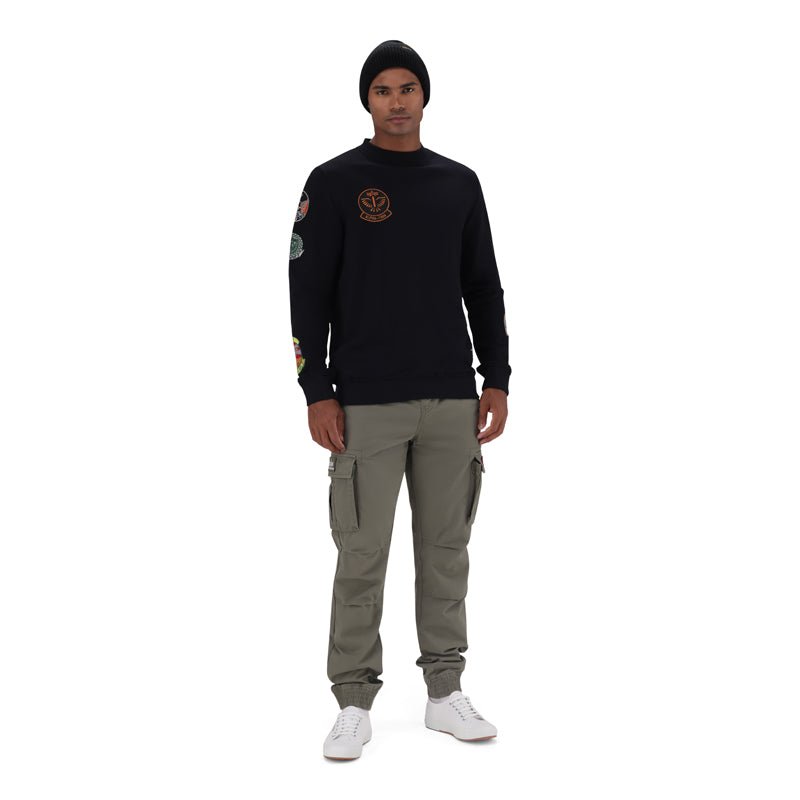 Black Alpha Flying 59 Crew Sweat for men, casual crewneck sweater with a comfortable fit and Alpha branding.