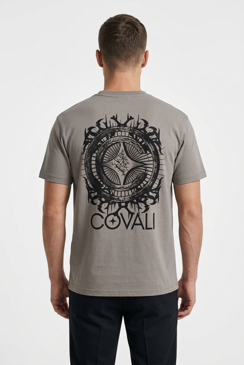 Covali Statua grey men's T-shirt displayed on a hanger, featuring a casual fit and logo design, made for everyday wear.