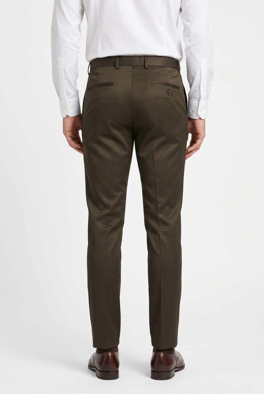 DINO men's formal trousers in chocolate poly-viscose fabric, tailored fit with classic design and side pockets.