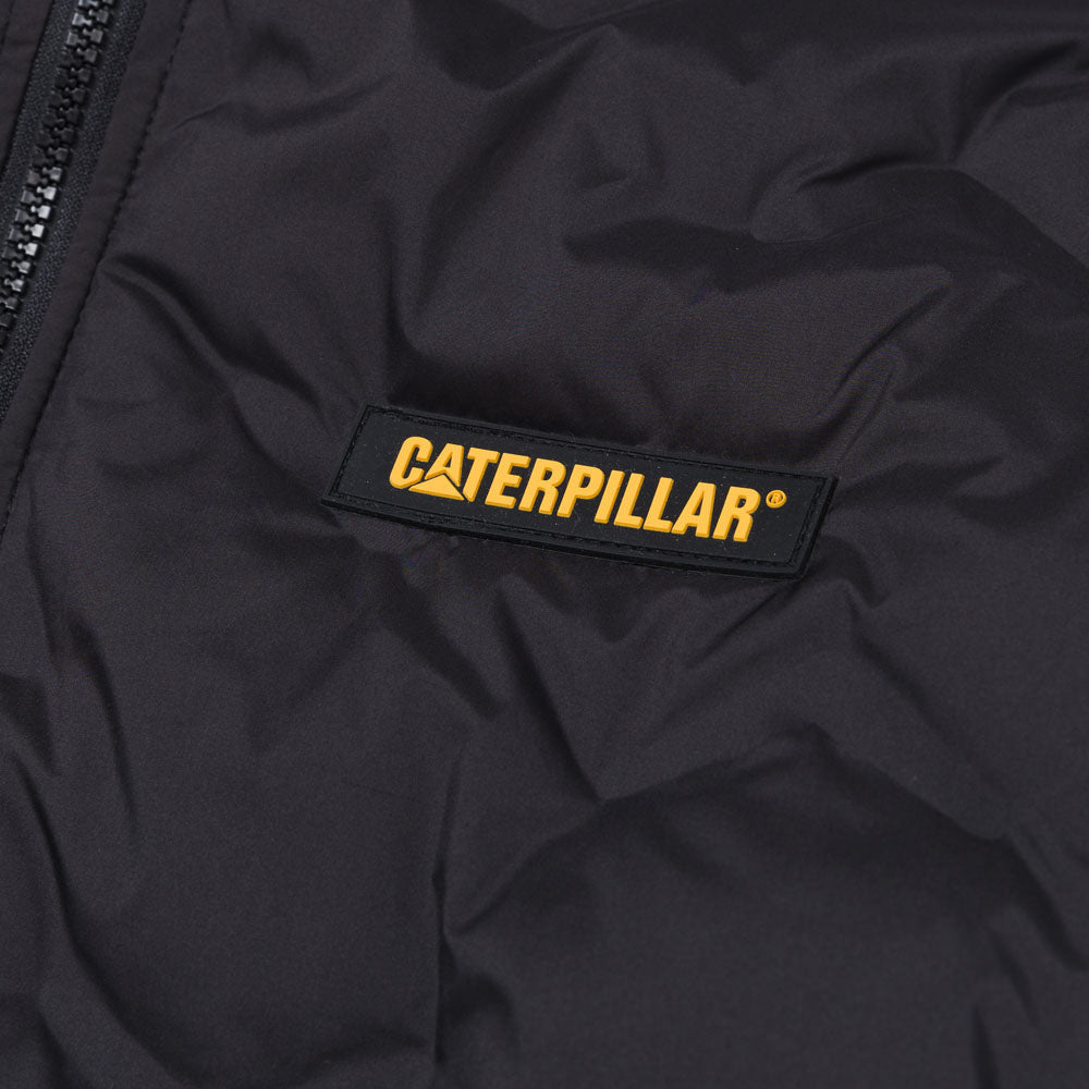 Men's Caterpillar insulated jacket in medium weight, featuring a warm, durable outer shell and a cozy inner lining.