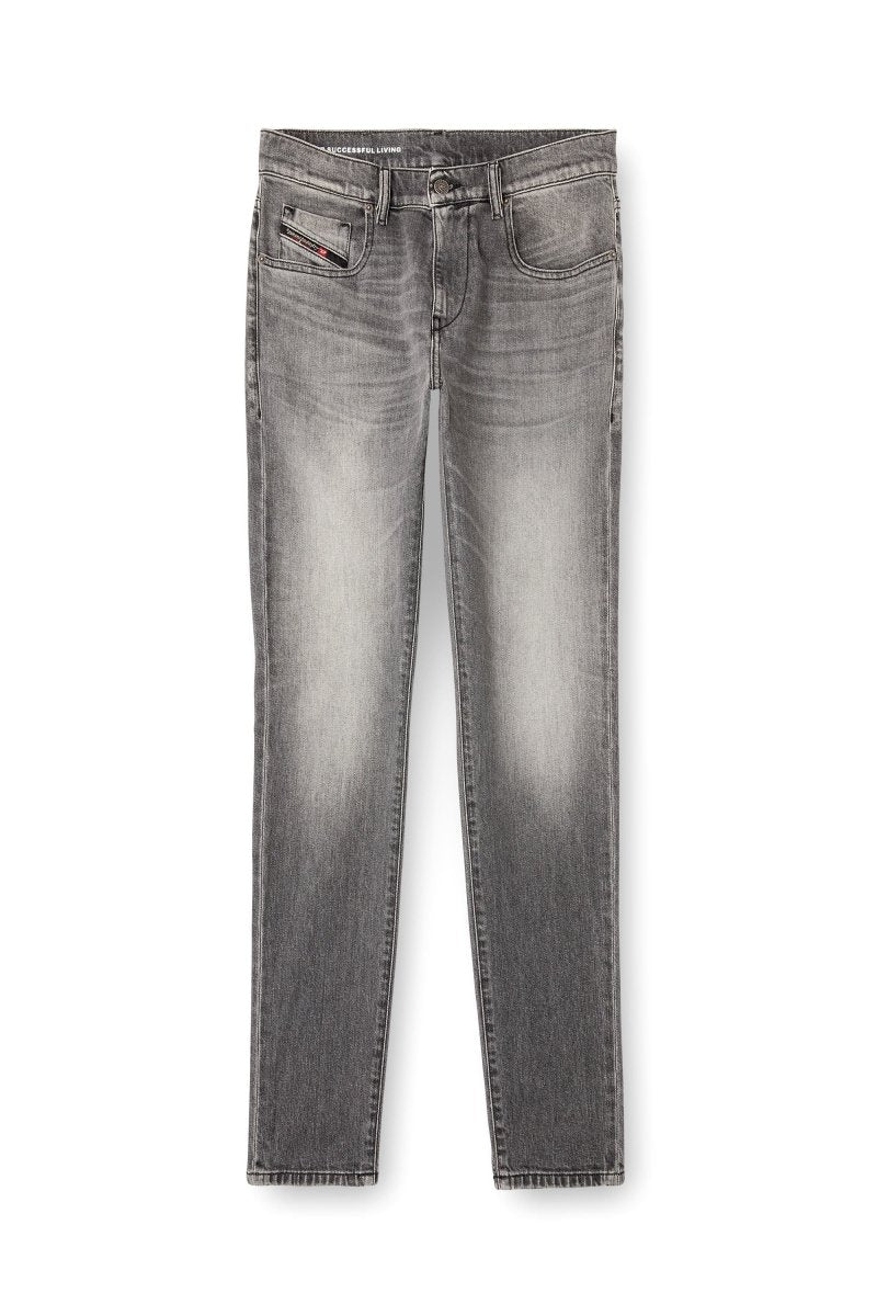 Diesel 2019 D - Strukt Jean Light Grey - Shazem - MENS JEANS - DIESEL