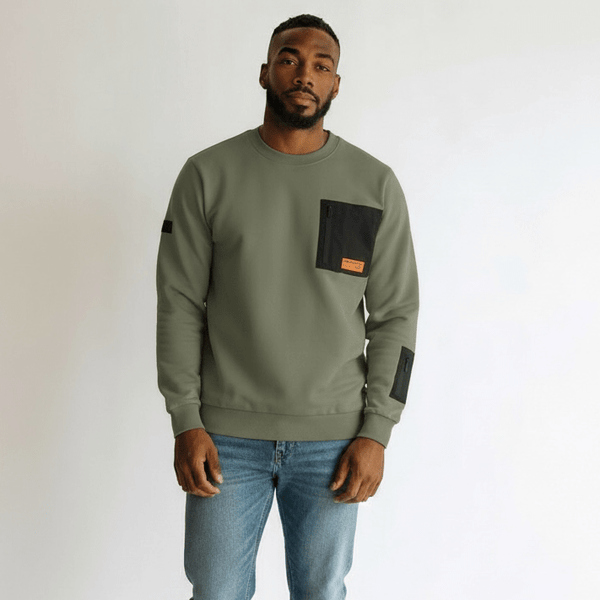 Green Enrico Coveri men's sweater, size 38, with a soft knit texture and classic fit, displayed on a plain background.