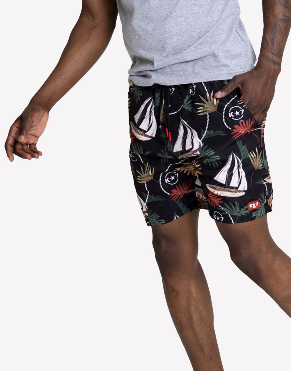 KLEVAS CM STRIKE SHORTS BLACK