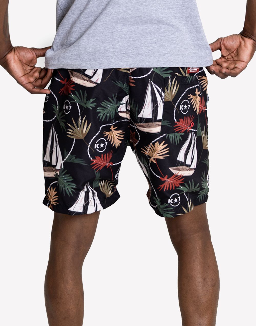 KLEVAS CM STRIKE SHORTS BLACK