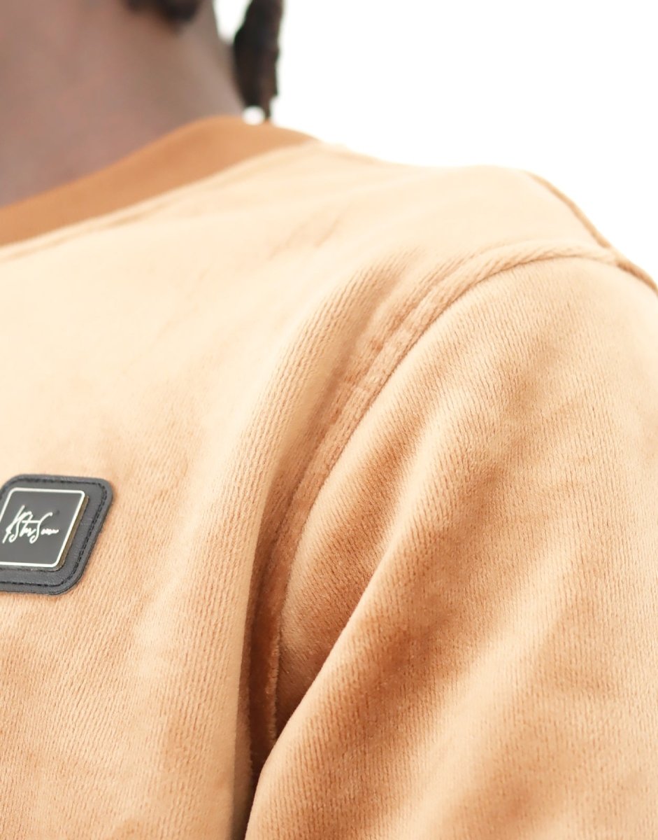 Klevas Soldier Pullover in tobacco color, men's knitwear featuring a classic design and cozy fabric for casual wear.