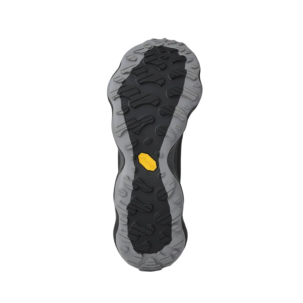 Men's Merrell Speed Arc Matis sneakers in black with a breathable mesh upper and cushioned sole for outdoor comfort.