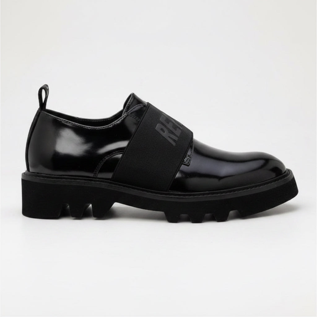 Replay Canver men's sneakers in black leather with white sole, featuring sleek design and modern style.