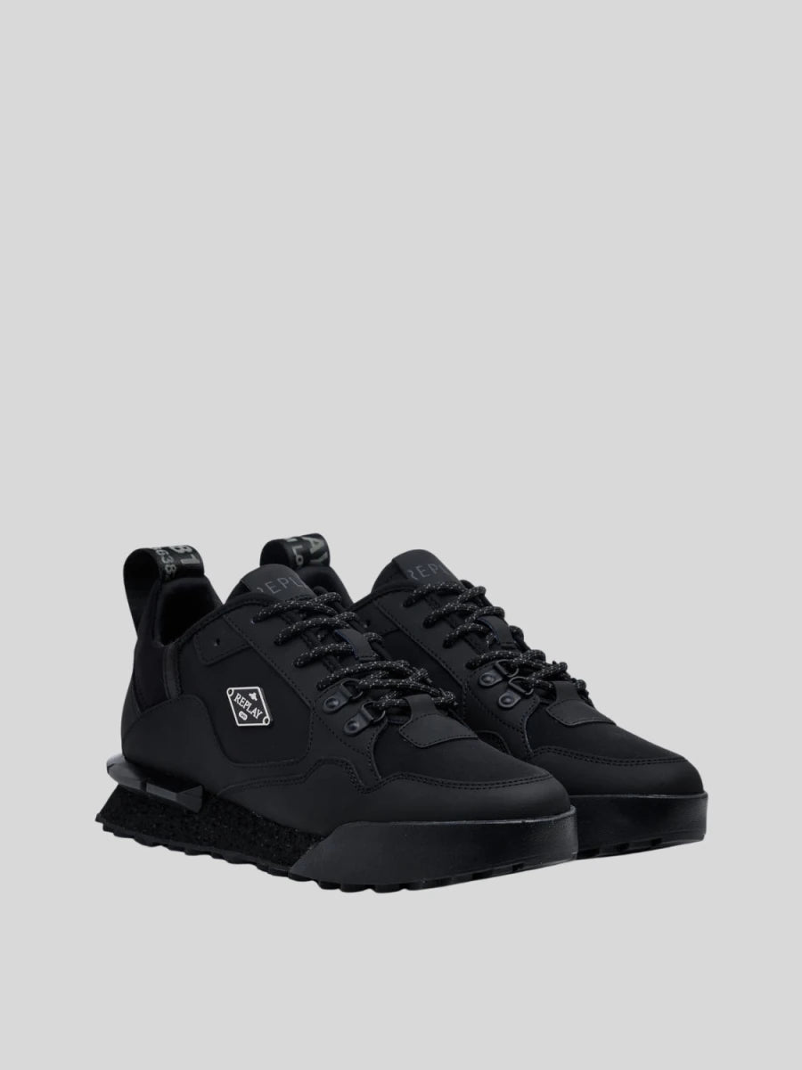 Replay Field Speed Rhombus SA black men's sneakers featuring sleek design and comfortable athletic footwear.