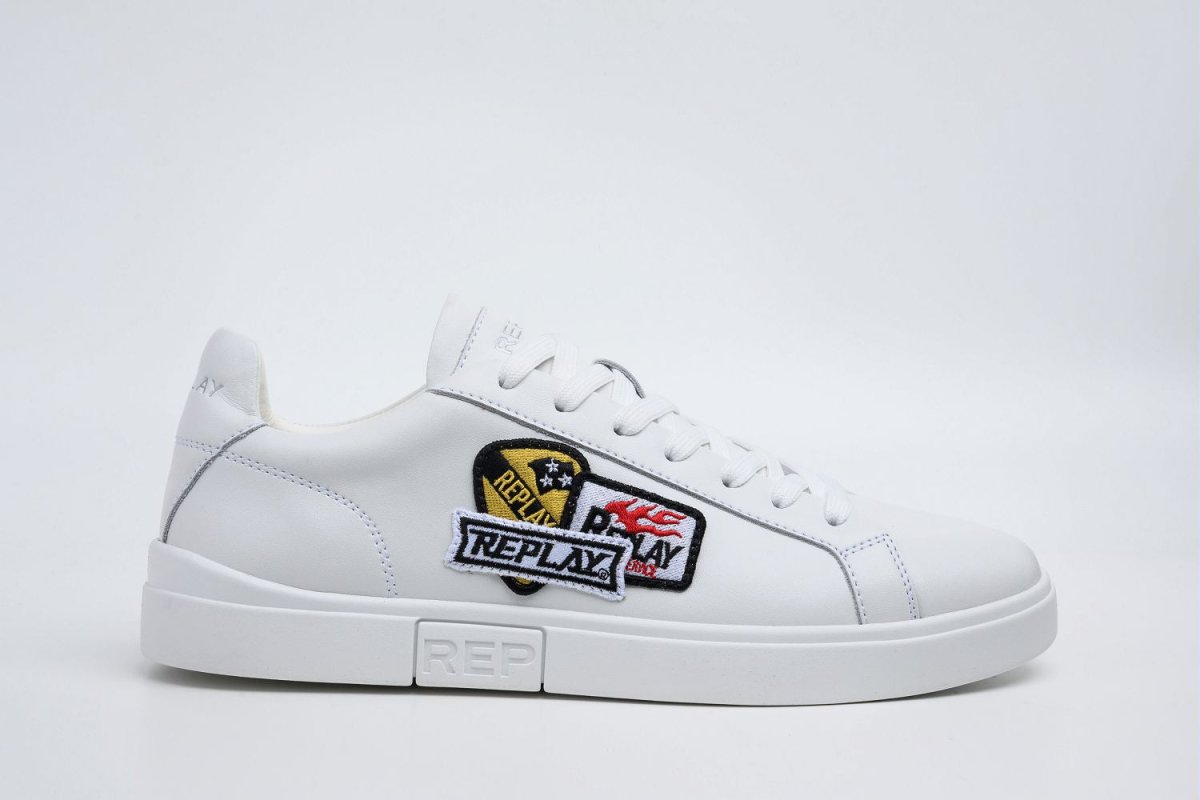 Replay Polys M Combo White men's sneakers featuring a sleek white design with stylish laces and modern athletic look.