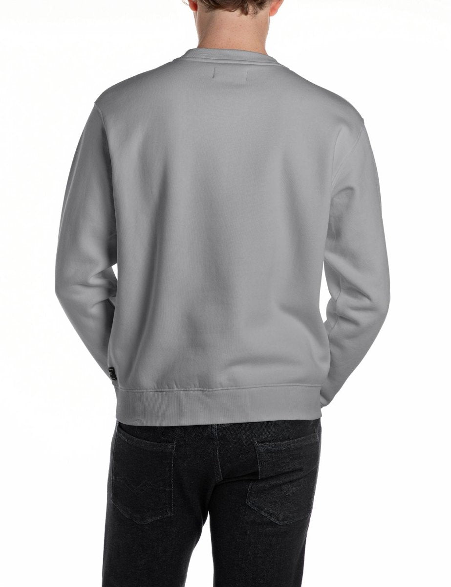 Replay men's sweater M3102 in Lead Grey, featuring a comfortable knit design and classic crewneck style.