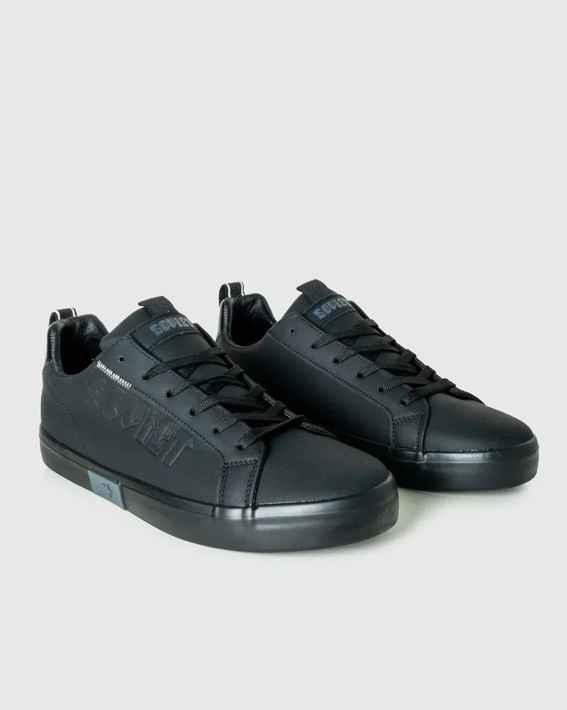 Soviet Hollywood men's sneaker in black and charcoal with a sleek design and stylish laces.