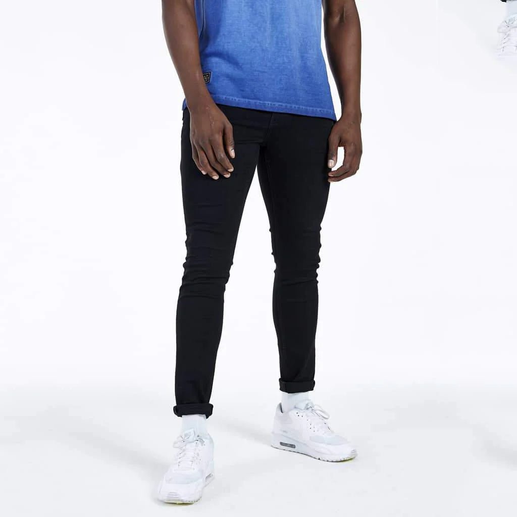Black SPCC Onyx men's jeans with a slim fit, featuring classic five-pocket design and subtle branding details.