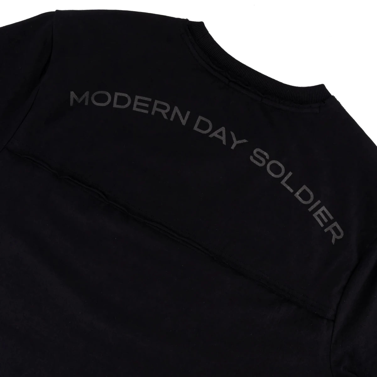 Black SPCC Recon Berrett T-shirt for men, featuring a classic fit and soft cotton fabric, displayed flat.