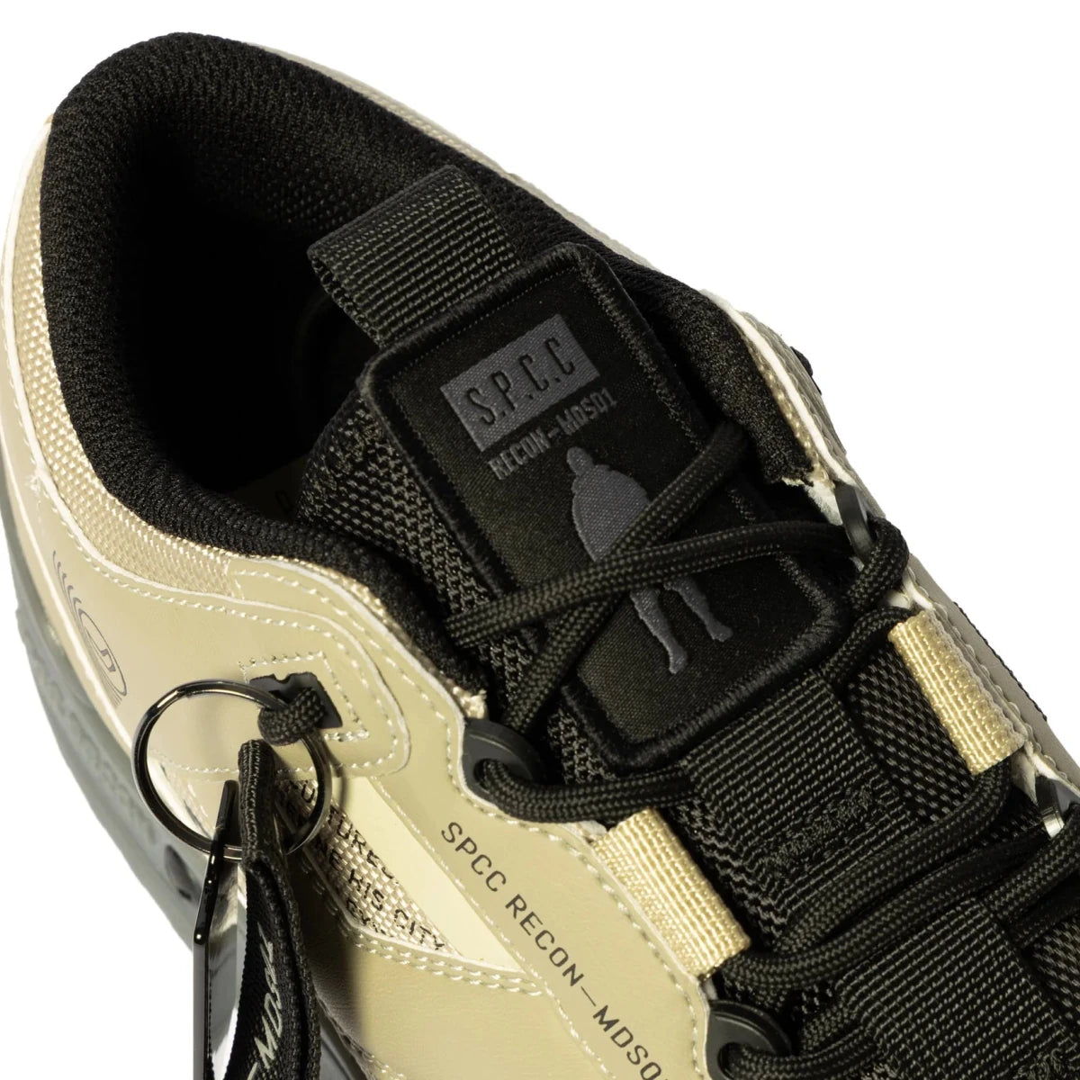 Off-white SPCC Recon Dune Force Lo men's sneakers with stylish design and white accents, featuring a comfortable low-top silhouette.