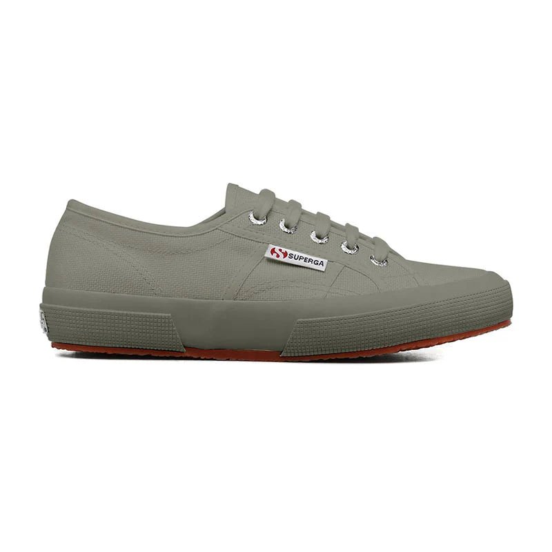 Superga 2750 men's full green safari sneakers with canvas upper and white rubber sole, casual and stylish footwear.